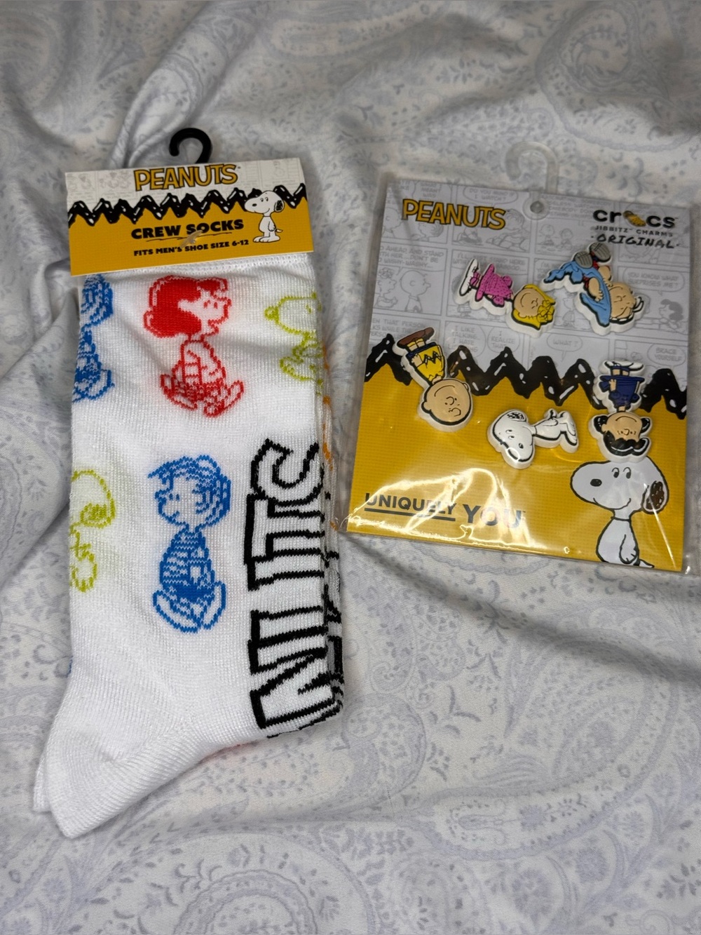 Peanuts Crocs Jibbitz & Socks